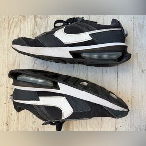 Nike Air Max Pre-Day